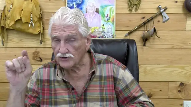 Kadr z nagrania: Q&A dr. Morse'a: Twardzina (sklerodermia), Niewydolność nerek, Dializy, Zmiany (ogniska) w mózgu
