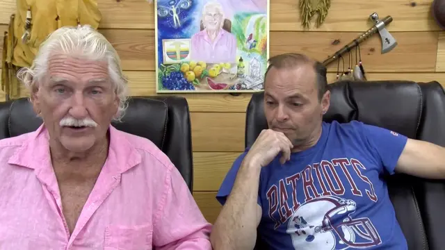 Kadr z nagrania: Q&A dr. Morse'a: Poprzeczne zapalenie rdzenia kręgowego, Ćwiczenia, sport i budowa mięśni, Zmęczenie i brak energii, Rak jajnika